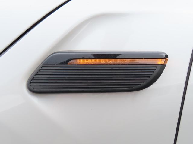 MINI クーパーD クラシック・トリム バックカメラ クリアランスソナー オートクルーズコントロール 衝突被害軽減システム オートライト アルミホイール スマートキー シートヒーター LEDヘッドランプ アイドリングストップ オットマン(24枚目)