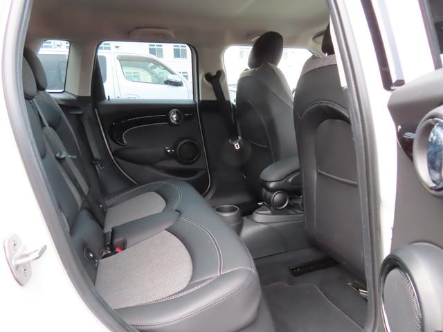 MINI クーパーD クラシック・トリム バックカメラ クリアランスソナー オートクルーズコントロール 衝突被害軽減システム オートライト アルミホイール スマートキー シートヒーター LEDヘッドランプ アイドリングストップ オットマン(49枚目)