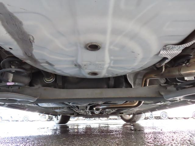 マーチ ニスモ　Ｓ　ＥＴＣ　アルミホイール　オートライト　スマートキー　電動格納ミラー　ＭＴ　盗難防止システム　衝突安全ボディ　ＡＢＳ　ＥＳＣ　Ｂｌｕｅｔｏｏｔｈ　エアコン　パワーステアリング　パワーウィンドウ（50枚目）