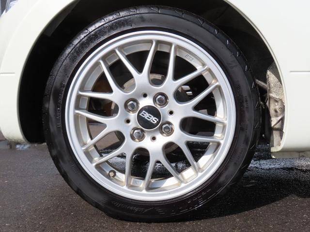 コペン アルティメットエディションＩＩ　オープンカー　ＥＴＣ　バックカメラ　ナビ　ＴＶ　ＡＴ　キーレスエントリー　シートヒーター　アルミホイール　衝突安全ボディ　ＡＢＳ　ＣＤ　ＤＶＤ再生　Ｂｌｕｅｔｏｏｔｈ　エアコン　パワーステアリング（19枚目）