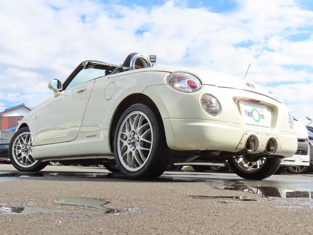 コペン アルティメットエディションＩＩ　オープンカー　ＥＴＣ　バックカメラ　ナビ　ＴＶ　ＡＴ　キーレスエントリー　シートヒーター　アルミホイール　衝突安全ボディ　ＡＢＳ　ＣＤ　ＤＶＤ再生　Ｂｌｕｅｔｏｏｔｈ　エアコン　パワーステアリング（30枚目）