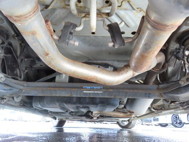 コペン アルティメットエディションＩＩ　オープンカー　ＥＴＣ　バックカメラ　ナビ　ＴＶ　ＡＴ　キーレスエントリー　シートヒーター　アルミホイール　衝突安全ボディ　ＡＢＳ　ＣＤ　ＤＶＤ再生　Ｂｌｕｅｔｏｏｔｈ　エアコン　パワーステアリング（50枚目）