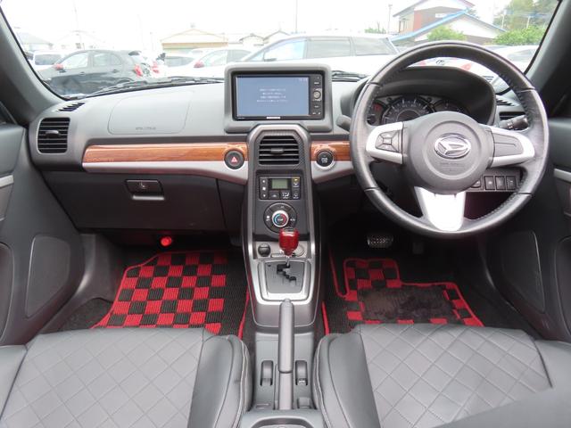 コペン ローブ　オープンカー　ＬＥＤヘッドランプ　ＣＶＴ　スマートキー　アイドリングストップ　シートヒーター　アルミホイール　盗難防止システム　衝突安全ボディ　ＡＢＳ　ＥＳＣ　ＣＤ　ＤＶＤ再生　エアコン（2枚目）