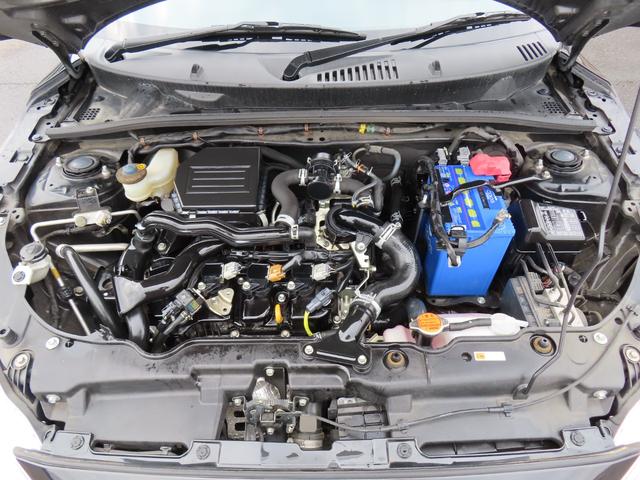 コペン ローブ　オープンカー　ＬＥＤヘッドランプ　ＣＶＴ　スマートキー　アイドリングストップ　シートヒーター　アルミホイール　盗難防止システム　衝突安全ボディ　ＡＢＳ　ＥＳＣ　ＣＤ　ＤＶＤ再生　エアコン（18枚目）