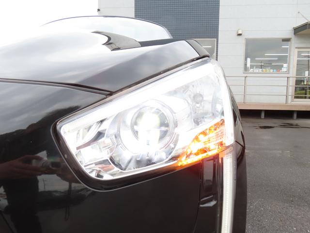 コペン ローブ　オープンカー　ＬＥＤヘッドランプ　ＣＶＴ　スマートキー　アイドリングストップ　シートヒーター　アルミホイール　盗難防止システム　衝突安全ボディ　ＡＢＳ　ＥＳＣ　ＣＤ　ＤＶＤ再生　エアコン（35枚目）