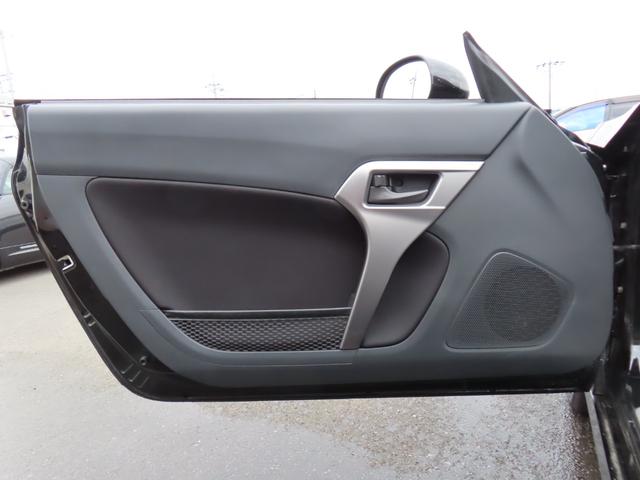 コペン ローブ　オープンカー　ＬＥＤヘッドランプ　ＣＶＴ　スマートキー　アイドリングストップ　シートヒーター　アルミホイール　盗難防止システム　衝突安全ボディ　ＡＢＳ　ＥＳＣ　ＣＤ　ＤＶＤ再生　エアコン（46枚目）