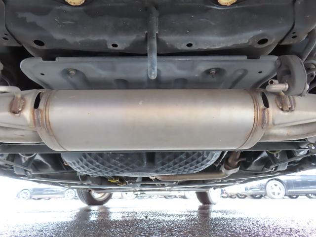 コペン ローブ　オープンカー　ＬＥＤヘッドランプ　ＣＶＴ　スマートキー　アイドリングストップ　シートヒーター　アルミホイール　盗難防止システム　衝突安全ボディ　ＡＢＳ　ＥＳＣ　ＣＤ　ＤＶＤ再生　エアコン（47枚目）