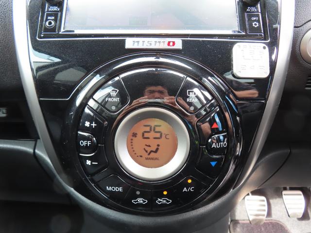 マーチ ニスモ　Ｓ　ＥＴＣ　バックカメラ　ナビ　ＴＶ　アルミホイール　スマートキー　電動格納ミラー　ＭＴ　盗難防止システム　衝突安全ボディ　ＡＢＳ　ＥＳＣ　ＣＤ　ＤＶＤ再生　ＵＳＢ　ミュージックプレイヤー接続可（11枚目）