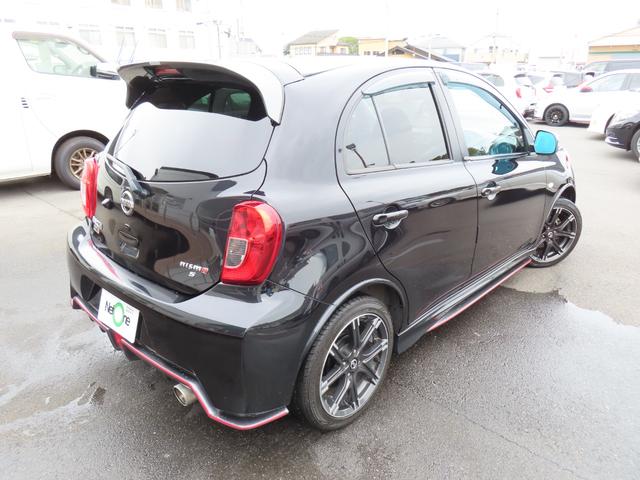 マーチ ニスモ　Ｓ　ＥＴＣ　バックカメラ　ナビ　ＴＶ　アルミホイール　スマートキー　電動格納ミラー　ＭＴ　盗難防止システム　衝突安全ボディ　ＡＢＳ　ＥＳＣ　ＣＤ　ＤＶＤ再生　ＵＳＢ　ミュージックプレイヤー接続可（16枚目）