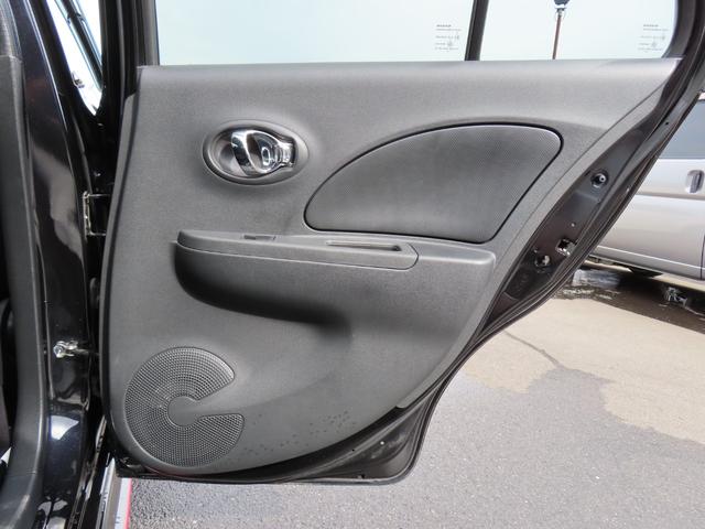 マーチ ニスモ　Ｓ　ＥＴＣ　バックカメラ　ナビ　ＴＶ　アルミホイール　スマートキー　電動格納ミラー　ＭＴ　盗難防止システム　衝突安全ボディ　ＡＢＳ　ＥＳＣ　ＣＤ　ＤＶＤ再生　ＵＳＢ　ミュージックプレイヤー接続可（44枚目）