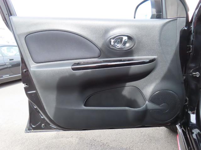 マーチ ニスモ　Ｓ　ＥＴＣ　バックカメラ　ナビ　ＴＶ　アルミホイール　スマートキー　電動格納ミラー　ＭＴ　盗難防止システム　衝突安全ボディ　ＡＢＳ　ＥＳＣ　ＣＤ　ＤＶＤ再生　ＵＳＢ　ミュージックプレイヤー接続可（45枚目）