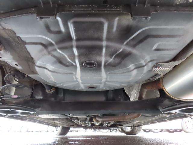 マーチ ニスモ　Ｓ　ＥＴＣ　バックカメラ　ナビ　ＴＶ　アルミホイール　スマートキー　電動格納ミラー　ＭＴ　盗難防止システム　衝突安全ボディ　ＡＢＳ　ＥＳＣ　ＣＤ　ＤＶＤ再生　ＵＳＢ　ミュージックプレイヤー接続可（51枚目）