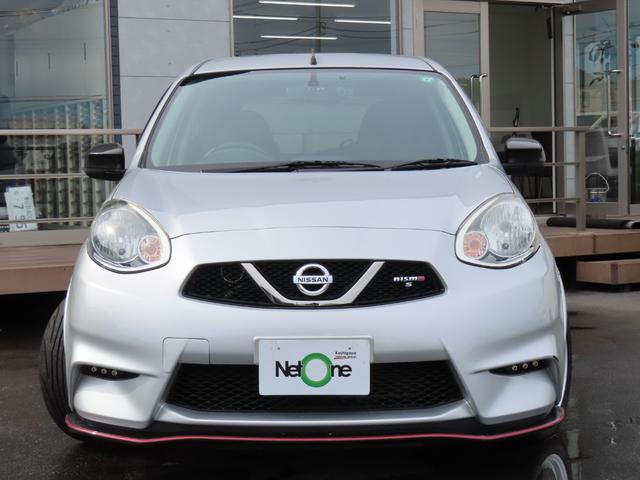 マーチ ニスモ　Ｓ　バックカメラ　ナビ　ＴＶ　アルミホイール　オートライト　スマートキー　電動格納ミラー　ＭＴ　盗難防止システム　衝突安全ボディ　ＡＢＳ　ＥＳＣ　ＣＤ　ＤＶＤ再生　ＵＳＢ　ミュージックプレイヤー接続可（12枚目）