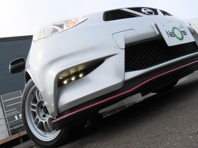 マーチ ニスモ　Ｓ　バックカメラ　ナビ　ＴＶ　アルミホイール　オートライト　スマートキー　電動格納ミラー　ＭＴ　盗難防止システム　衝突安全ボディ　ＡＢＳ　ＥＳＣ　ＣＤ　ＤＶＤ再生　ＵＳＢ　ミュージックプレイヤー接続可（21枚目）