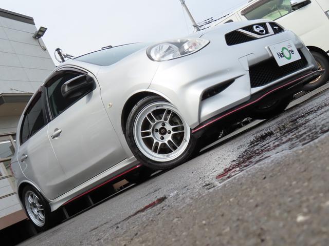 マーチ ニスモ　Ｓ　バックカメラ　ナビ　ＴＶ　アルミホイール　オートライト　スマートキー　電動格納ミラー　ＭＴ　盗難防止システム　衝突安全ボディ　ＡＢＳ　ＥＳＣ　ＣＤ　ＤＶＤ再生　ＵＳＢ　ミュージックプレイヤー接続可（27枚目）