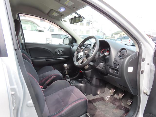 マーチ ニスモ　Ｓ　バックカメラ　ナビ　ＴＶ　アルミホイール　オートライト　スマートキー　電動格納ミラー　ＭＴ　盗難防止システム　衝突安全ボディ　ＡＢＳ　ＥＳＣ　ＣＤ　ＤＶＤ再生　ＵＳＢ　ミュージックプレイヤー接続可（39枚目）