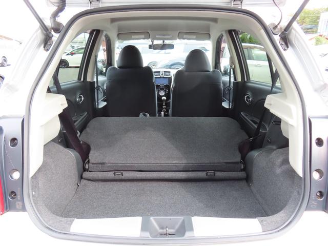 マーチ ニスモ　Ｓ　バックカメラ　ナビ　ＴＶ　アルミホイール　オートライト　スマートキー　電動格納ミラー　ＭＴ　盗難防止システム　衝突安全ボディ　ＡＢＳ　ＥＳＣ　ＣＤ　ＤＶＤ再生　ＵＳＢ　ミュージックプレイヤー接続可（46枚目）