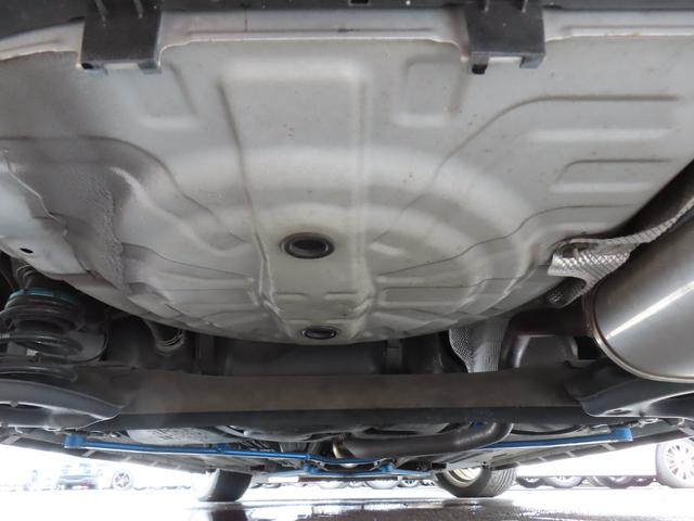 マーチ ニスモ　Ｓ　バックカメラ　ナビ　ＴＶ　アルミホイール　オートライト　スマートキー　電動格納ミラー　ＭＴ　盗難防止システム　衝突安全ボディ　ＡＢＳ　ＥＳＣ　ＣＤ　ＤＶＤ再生　ＵＳＢ　ミュージックプレイヤー接続可（52枚目）