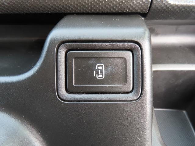 ソリオ ハイブリッドＭＸ　ＥＴＣ　ナビ　ＴＶ　クリアランスソナー　レーンアシスト　衝突被害軽減システム　両側スライド・片側電動　オートライト　スマートキー　アイドリングストップ　シートヒーター　ウォークスルー　ＣＶＴ（8枚目）