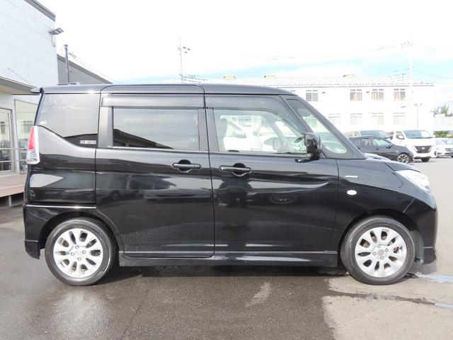 ソリオ ハイブリッドＭＸ　ＥＴＣ　ナビ　ＴＶ　クリアランスソナー　レーンアシスト　衝突被害軽減システム　両側スライド・片側電動　オートライト　スマートキー　アイドリングストップ　シートヒーター　ウォークスルー　ＣＶＴ（14枚目）