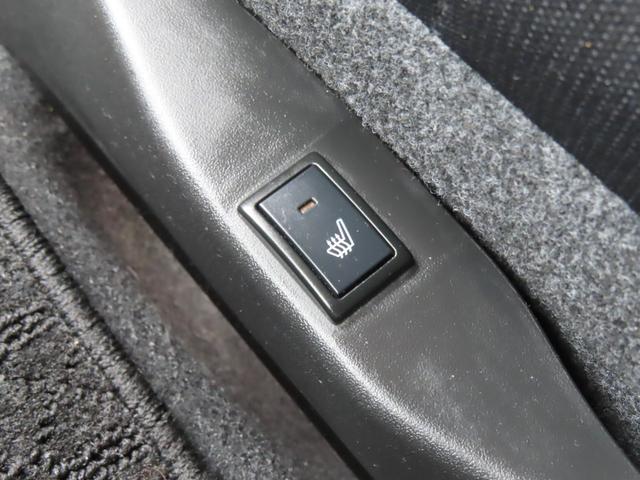 ソリオ ハイブリッドＭＸ　ＥＴＣ　ナビ　ＴＶ　クリアランスソナー　レーンアシスト　衝突被害軽減システム　両側スライド・片側電動　オートライト　スマートキー　アイドリングストップ　シートヒーター　ウォークスルー　ＣＶＴ（30枚目）