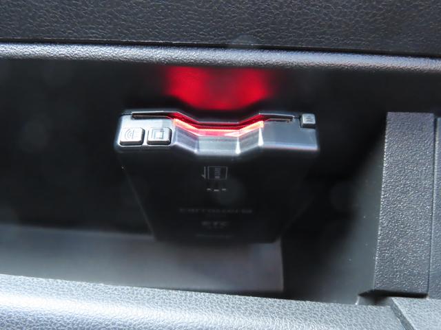 マーチ ニスモ　Ｓ　ＥＴＣ　ナビ　アルミホイール　オートライト　スマートキー　電動格納ミラー　ＭＴ　盗難防止システム　衝突安全ボディ　ＡＢＳ　ＥＳＣ　ＣＤ　ＤＶＤ再生　ミュージックプレイヤー接続可　Ｂｌｕｅｔｏｏｔｈ（14枚目）