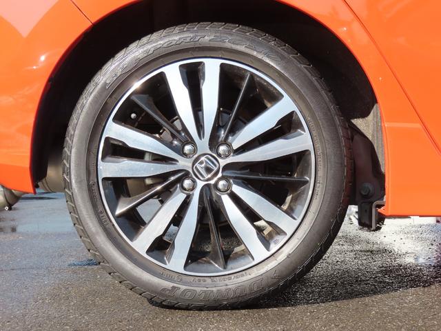 フィット RS ホンダセンシング ETC オートクルーズコントロール レーンアシスト 衝突被害軽減システム アルミホイール オートライト LEDヘッドランプ スマートキー アイドリングストップ 電動格納ミラー フルフラット MT(26枚目)