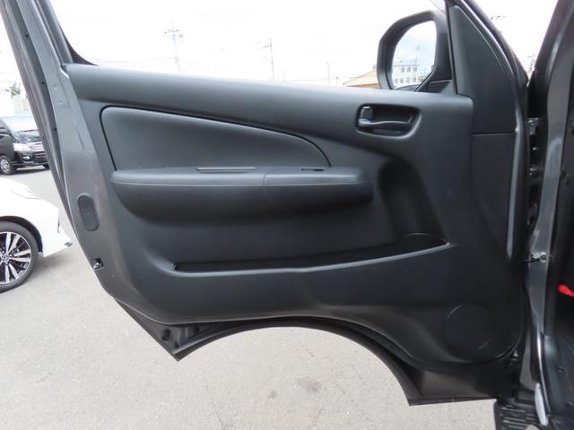 キャラバン ロングＥＸ　ドライブレコーダー　ＥＴＣ　全周囲カメラ　ナビ　ＴＶ　スライドドア　オートライト　アルミホイール　キーレスエントリー　電動格納ミラー　ＣＶＴ　エアコン　パワーウィンドウ　運転席エアバッグ（36枚目）