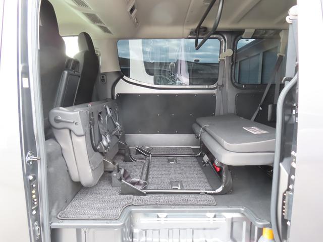 キャラバン ロングＥＸ　ドライブレコーダー　ＥＴＣ　全周囲カメラ　ナビ　ＴＶ　スライドドア　オートライト　アルミホイール　キーレスエントリー　電動格納ミラー　ＣＶＴ　エアコン　パワーウィンドウ　運転席エアバッグ（37枚目）