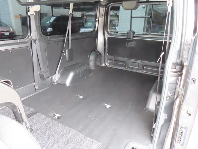 キャラバン ロングＥＸ　ドライブレコーダー　ＥＴＣ　全周囲カメラ　ナビ　ＴＶ　スライドドア　オートライト　アルミホイール　キーレスエントリー　電動格納ミラー　ＣＶＴ　エアコン　パワーウィンドウ　運転席エアバッグ（41枚目）