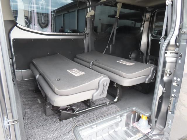 キャラバン ロングＥＸ　ドライブレコーダー　ＥＴＣ　全周囲カメラ　ナビ　ＴＶ　スライドドア　オートライト　アルミホイール　キーレスエントリー　電動格納ミラー　ＣＶＴ　エアコン　パワーウィンドウ　運転席エアバッグ（43枚目）