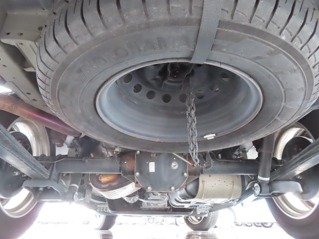 キャラバン ロングＥＸ　ドライブレコーダー　ＥＴＣ　全周囲カメラ　ナビ　ＴＶ　スライドドア　オートライト　アルミホイール　キーレスエントリー　電動格納ミラー　ＣＶＴ　エアコン　パワーウィンドウ　運転席エアバッグ（70枚目）