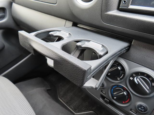 キャラバン ロングＥＸ　ドライブレコーダー　ＥＴＣ　全周囲カメラ　ナビ　ＴＶ　スライドドア　オートライト　アルミホイール　キーレスエントリー　電動格納ミラー　ＣＶＴ　エアコン　パワーウィンドウ　運転席エアバッグ（72枚目）