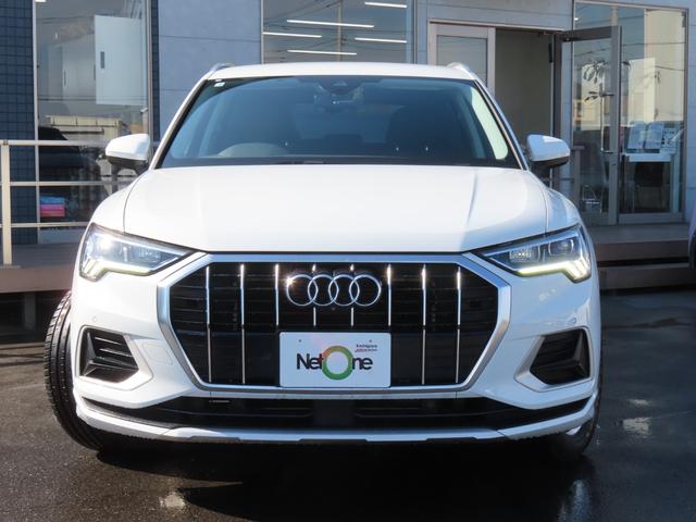 Ｑ３ ３５ＴＦＳＩアドバンスド　全周囲カメラ　クリアランスソナー　レーンアシスト　衝突被害軽減システム　ナビ　ＬＥＤヘッドランプ　ヘッドライトウォッシャー　電動リアゲート　アルミホイール　スマートキー　アイドリングストップ（15枚目）