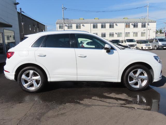 Ｑ３ ３５ＴＦＳＩアドバンスド　全周囲カメラ　クリアランスソナー　レーンアシスト　衝突被害軽減システム　ナビ　ＬＥＤヘッドランプ　ヘッドライトウォッシャー　電動リアゲート　アルミホイール　スマートキー　アイドリングストップ（17枚目）