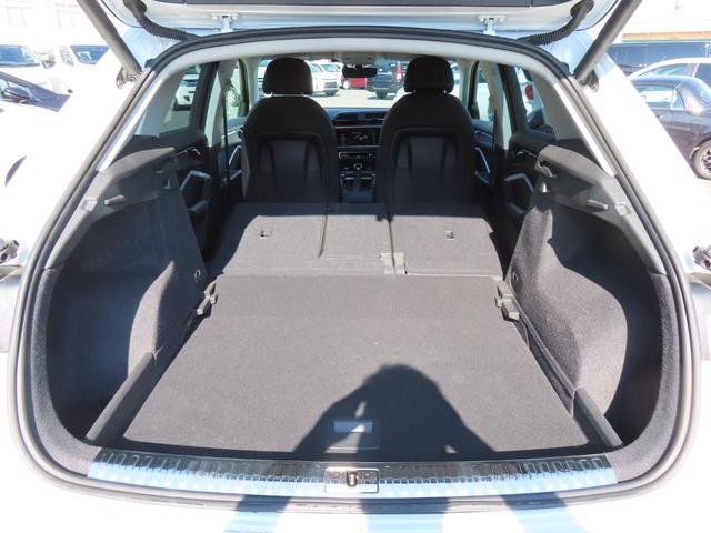 Ｑ３ ３５ＴＦＳＩアドバンスド　全周囲カメラ　クリアランスソナー　レーンアシスト　衝突被害軽減システム　ナビ　ＬＥＤヘッドランプ　ヘッドライトウォッシャー　電動リアゲート　アルミホイール　スマートキー　アイドリングストップ（62枚目）