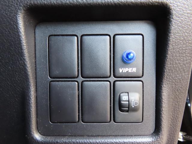ランドクルーザープラド ＴＸ　４ＷＤ　ＥＴＣ　バックカメラ　ナビ　ＴＶ　オートライト　アルミホイール　スマートキー　ＡＴ　盗難防止システム　衝突安全ボディ　ＣＤ　Ｂｌｕｅｔｏｏｔｈ　ＡＢＳ　ＥＳＣ　エアコン　パワーステアリング（9枚目）