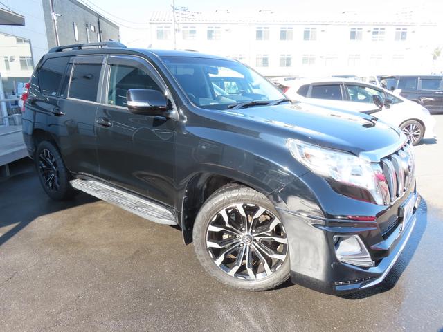 ランドクルーザープラド ＴＸ　４ＷＤ　ＥＴＣ　バックカメラ　ナビ　ＴＶ　オートライト　アルミホイール　スマートキー　ＡＴ　盗難防止システム　衝突安全ボディ　ＣＤ　Ｂｌｕｅｔｏｏｔｈ　ＡＢＳ　ＥＳＣ　エアコン　パワーステアリング（14枚目）