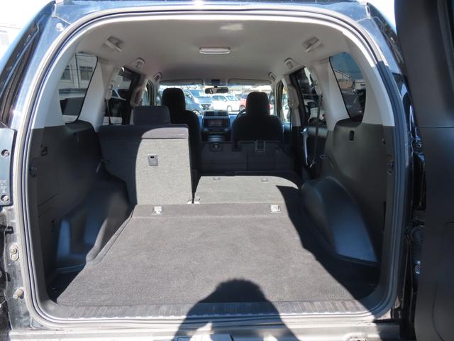 ランドクルーザープラド ＴＸ　４ＷＤ　ＥＴＣ　バックカメラ　ナビ　ＴＶ　オートライト　アルミホイール　スマートキー　ＡＴ　盗難防止システム　衝突安全ボディ　ＣＤ　Ｂｌｕｅｔｏｏｔｈ　ＡＢＳ　ＥＳＣ　エアコン　パワーステアリング（18枚目）