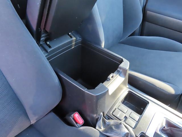 ランドクルーザープラド ＴＸ　４ＷＤ　ＥＴＣ　バックカメラ　ナビ　ＴＶ　オートライト　アルミホイール　スマートキー　ＡＴ　盗難防止システム　衝突安全ボディ　ＣＤ　Ｂｌｕｅｔｏｏｔｈ　ＡＢＳ　ＥＳＣ　エアコン　パワーステアリング（30枚目）