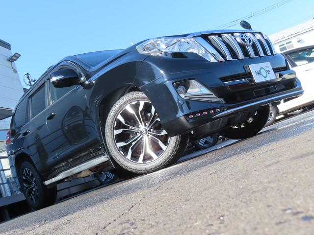 ランドクルーザープラド ＴＸ　４ＷＤ　ＥＴＣ　バックカメラ　ナビ　ＴＶ　オートライト　アルミホイール　スマートキー　ＡＴ　盗難防止システム　衝突安全ボディ　ＣＤ　Ｂｌｕｅｔｏｏｔｈ　ＡＢＳ　ＥＳＣ　エアコン　パワーステアリング（42枚目）
