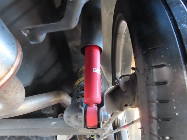 コペン ローブ ETC ナビ TV LEDヘッドランプ スマートキー アイドリングストップ シートヒーター CVT 盗難防止システム ABS ESC CD DVD再生 USB Bluetooth アルミホイール(55枚目)