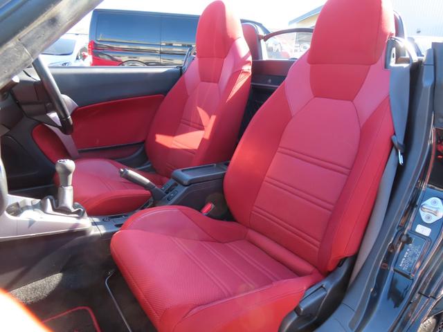 コペン ローブ ETC ナビ TV LEDヘッドランプ スマートキー アイドリングストップ シートヒーター CVT 盗難防止システム ABS ESC CD DVD再生 USB Bluetooth アルミホイール(59枚目)