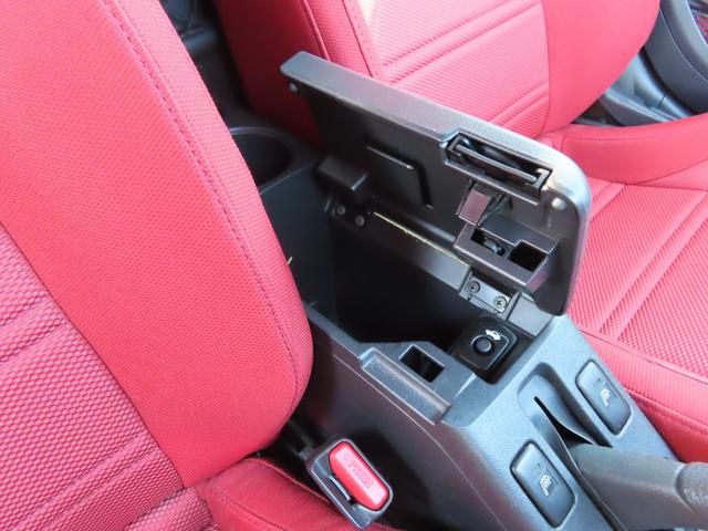 コペン ローブ ETC ナビ TV LEDヘッドランプ スマートキー アイドリングストップ シートヒーター CVT 盗難防止システム ABS ESC CD DVD再生 USB Bluetooth アルミホイール(65枚目)