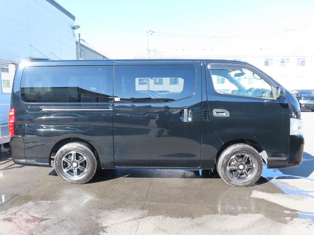 ＮＶ３５０キャラバンバン 　ＥＴＣ　バックカメラ　ナビ　ＴＶ　両側スライドドア　キーレスエントリー　電動格納ミラー　ＡＴ　アルミホイール　ＣＤ　ＵＳＢ　Ｂｌｕｅｔｏｏｔｈ　エアコン　パワーステアリング　パワーウィンドウ（13枚目）