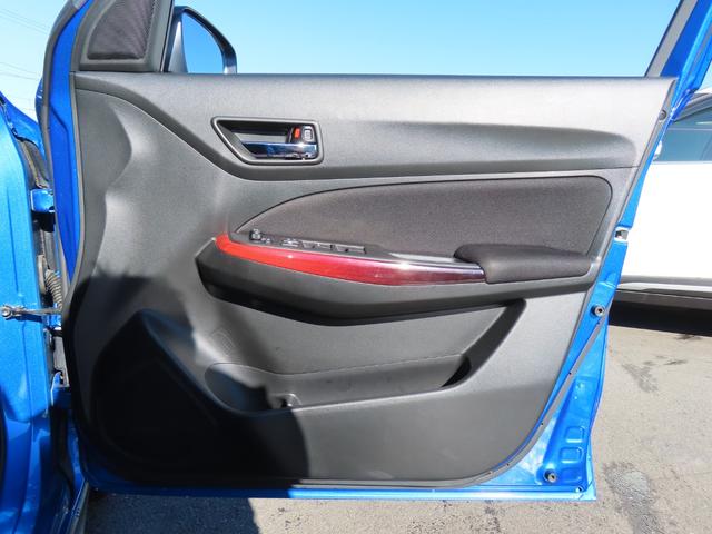 スイフトスポーツ ベースグレード　ドライブレコーダー　ＥＴＣ　全周囲カメラ　ナビ　ＴＶ　オートクルーズコントロール　レーンアシスト　衝突被害軽減システム　アルミホイール　オートライト　ＬＥＤヘッドランプ　スマートキー　シートヒーター（51枚目）