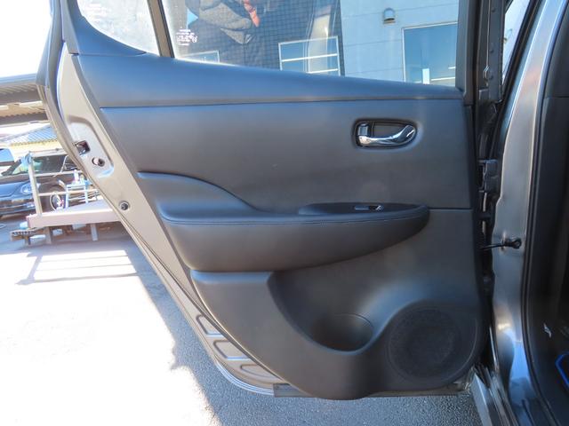 リーフ e+ G ドライブレコーダー ETC 全周囲カメラ ナビ TV クリアランスソナー オートクルーズコントロール 自動駐車システム 衝突被害軽減システム オートライト LEDヘッドランプ 革シート スマートキー(32枚目)