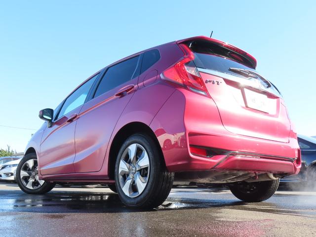 フィットハイブリッド Ｌ　ホンダセンシング　ハイブリッド　ＥＴＣ　バックカメラ　ＴＶ　オートクルーズコントロール　レーンアシスト　衝突被害軽減システム　オートライト　ＬＥＤヘッドランプ　スマートキー　アイドリングストップ　電動格納ミラー　ＡＴ（25枚目）