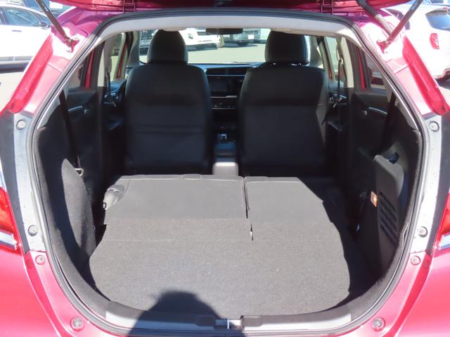 フィットハイブリッド Ｌ　ホンダセンシング　ハイブリッド　ＥＴＣ　バックカメラ　ＴＶ　オートクルーズコントロール　レーンアシスト　衝突被害軽減システム　オートライト　ＬＥＤヘッドランプ　スマートキー　アイドリングストップ　電動格納ミラー　ＡＴ（41枚目）