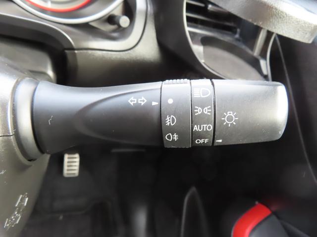 スイフトスポーツ ベースグレード ETC バックカメラ オートクルーズコントロール レーンアシスト 衝突被害軽減システム アルミホイール オートライト LEDヘッドランプ スマートキー 電動格納ミラー シートヒーター MT(50枚目)